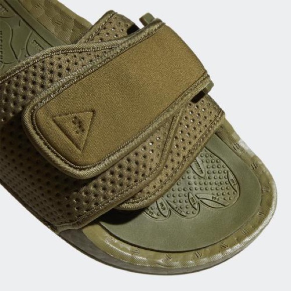 Adidas Chancletas HU main image 11